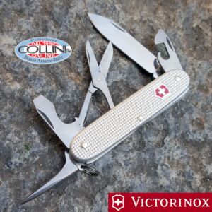 Victorinox - Pioneer X Plata Alox - 0.8231.26 - cuchillo de uso general